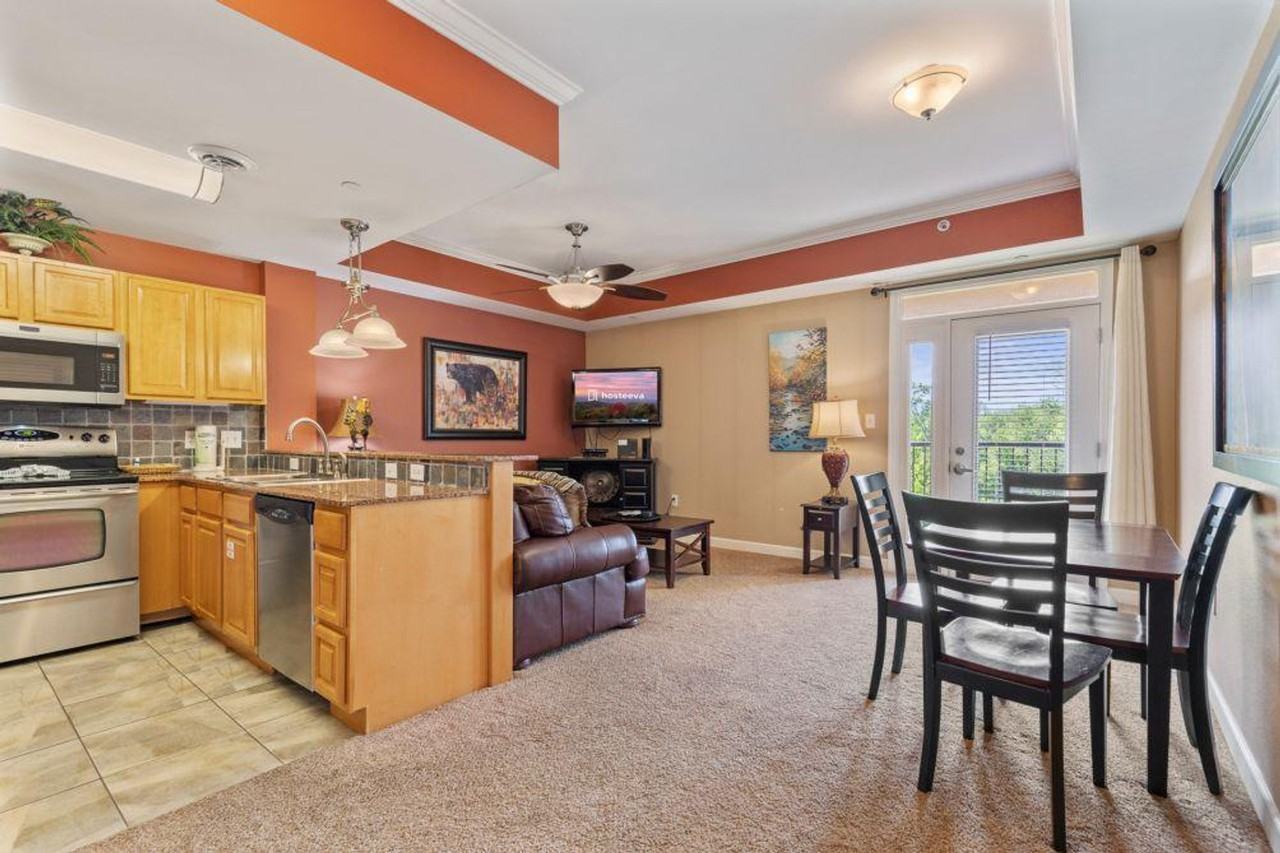 1410 Hurley Drive - Photo 4 of 23