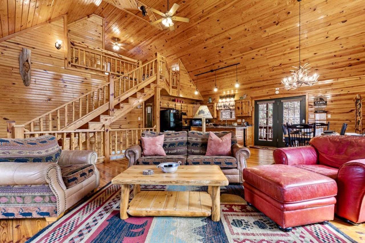 3905 Fern Brook Way #1266306P - Photo 4 of 21