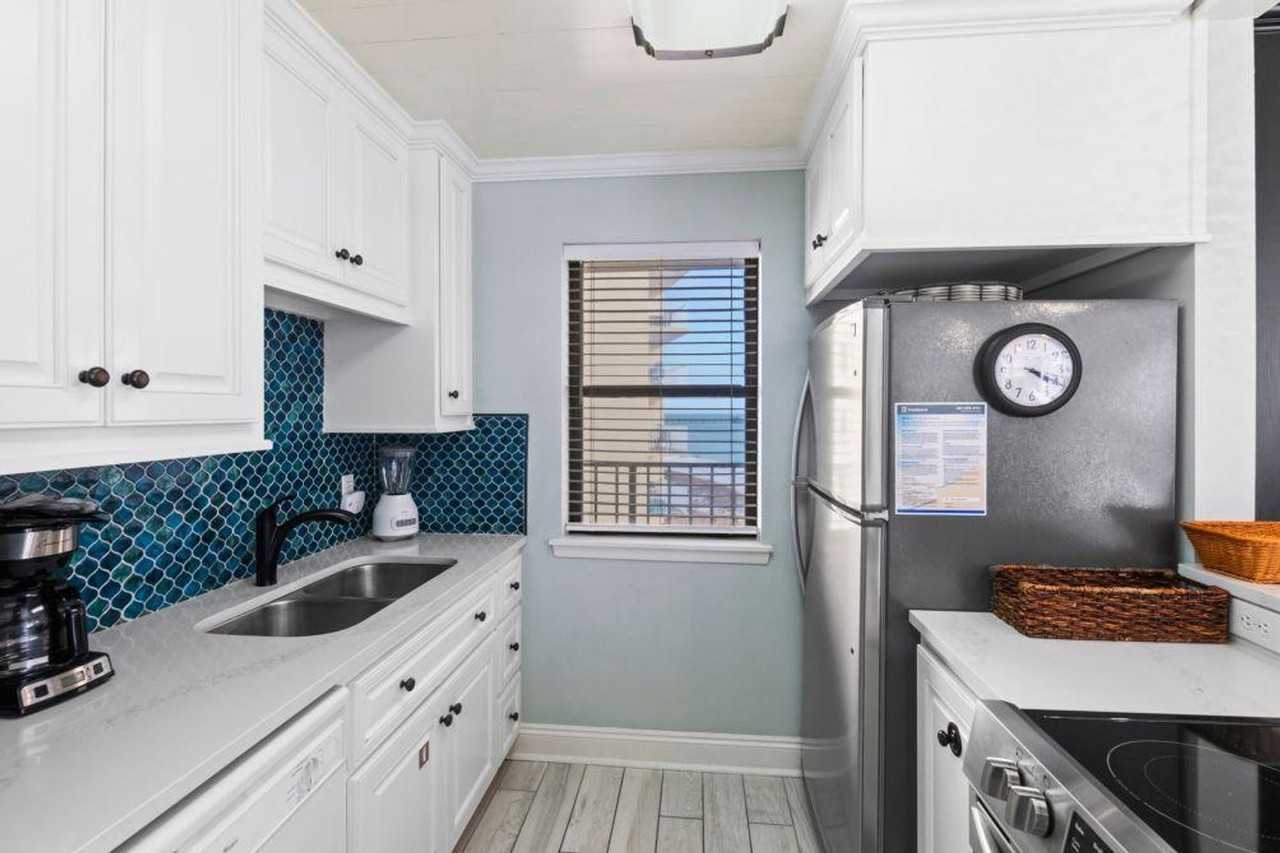 511 E Beach Blvd #1266394P - Photo 7 of 24