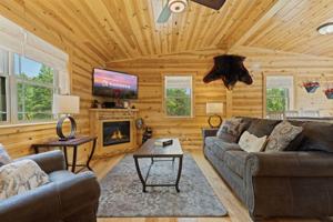 featured image of 1150 Pinyon Cir