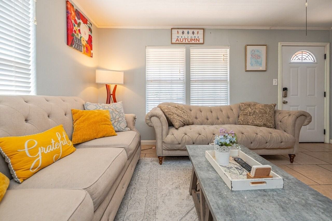 1131 S 8th St #1268400P - Photo 2 of 46