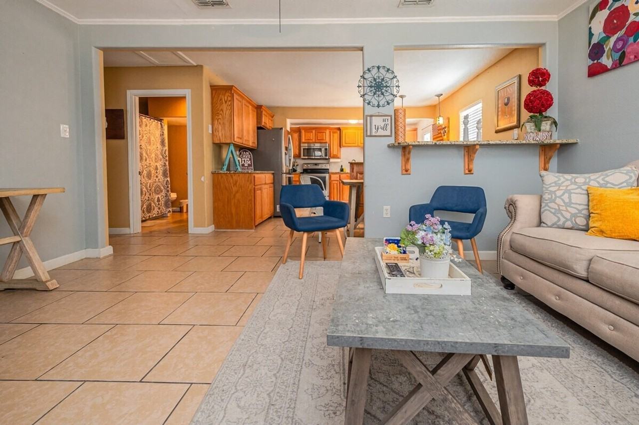 1131 S 8th St #1268400P - Photo 5 of 46