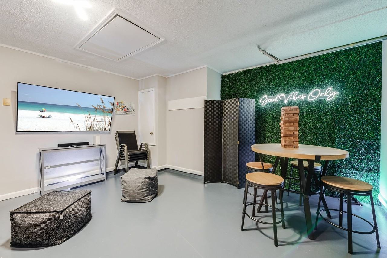 7326 Winding Star Drive #1268409P - Photo 3 of 48