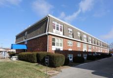 Malabu Manor Apartments - Photo 1 of 1