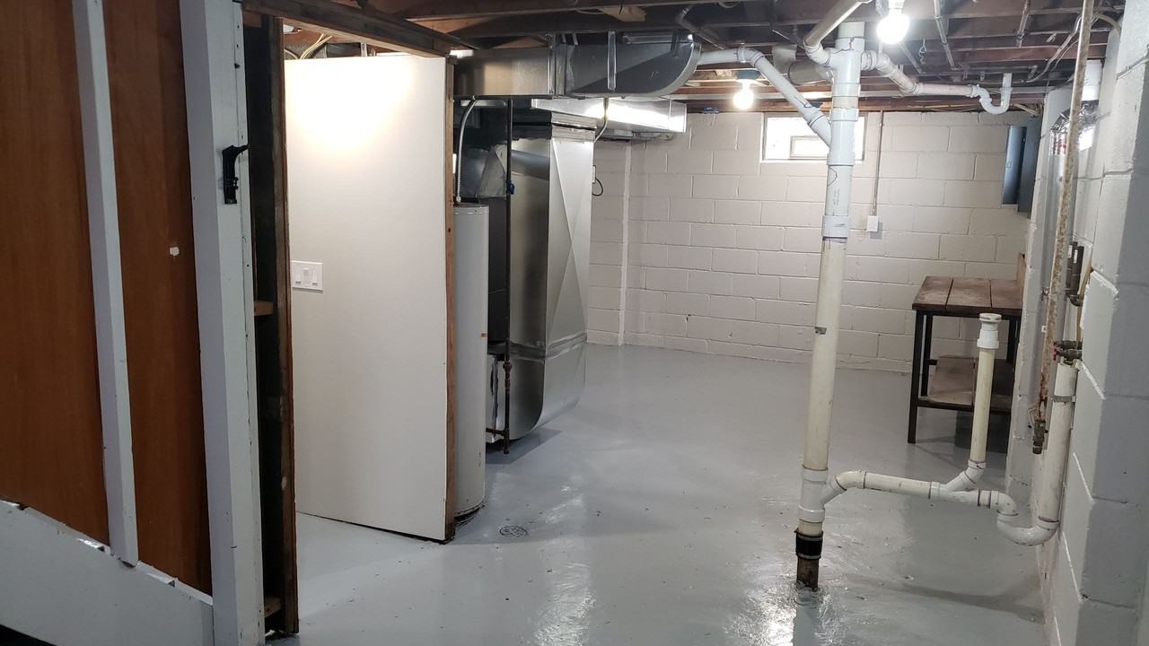 34224 Stellwagen St - Photo 3 of 42