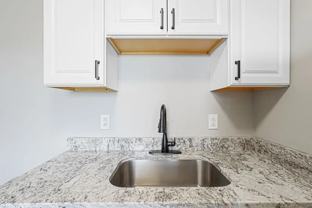 50 1/2 Common Street #5 - Photo 1 of 1
