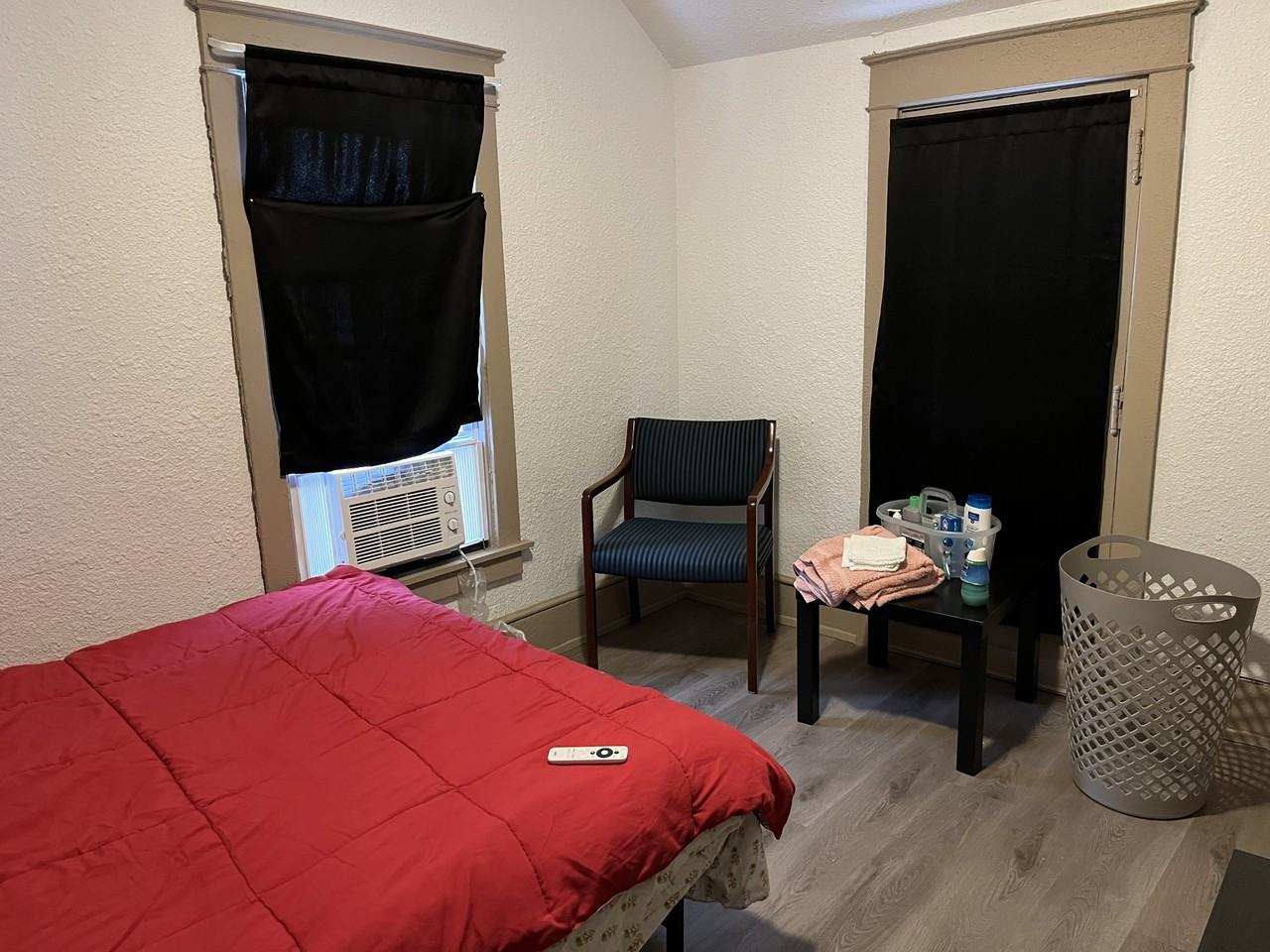 2720 W Chambers St - Photo 4 of 6