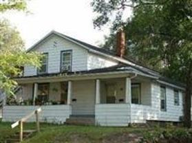 715 1/2 Lansing Ave - Photo 1 of 1