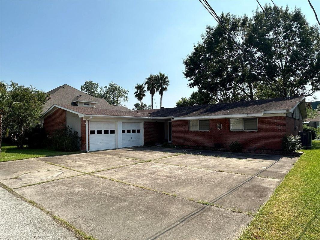 16 Harbor Ln - Photo 5 of 49