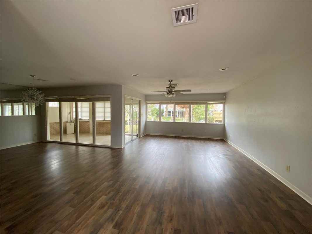 16 Harbor Ln - Photo 7 of 49