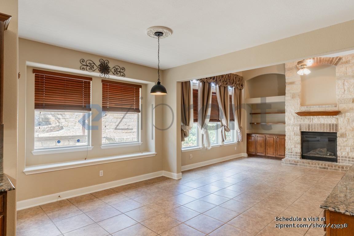 27 Green Terrace Cv #1 - Photo 5 of 24
