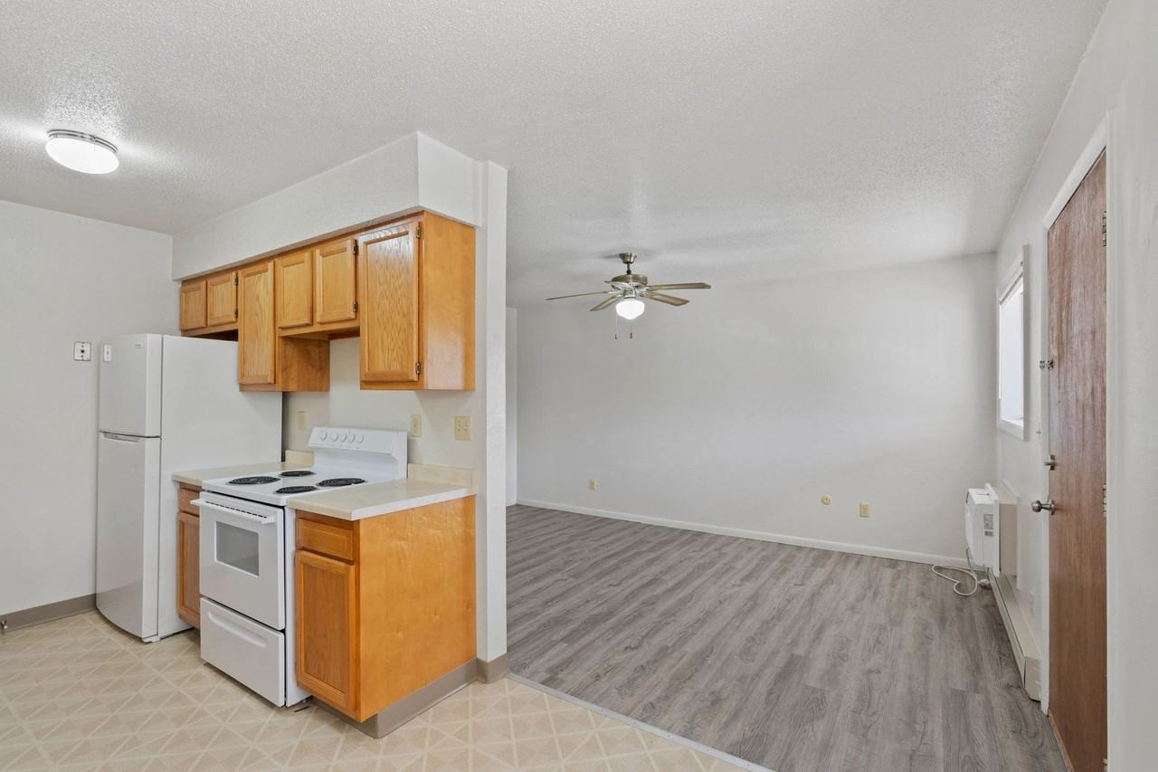 Wisteria Way - Photo 3 of 44