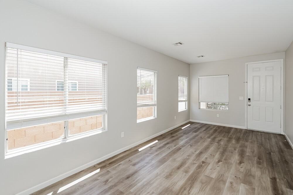 7848 Juniper Forest St - Photo 6 of 17