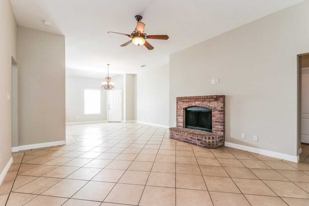 8145 Tanner Ave - Photo 2 of 15