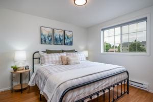 featured image of 1430 3rd Ave E #3