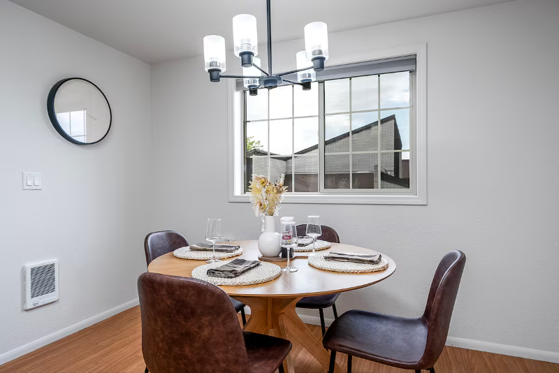 1430 3rd Ave E #3 - Photo 2 of 13