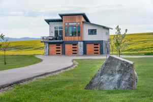 featured image of 2119 Wintercrest Dr