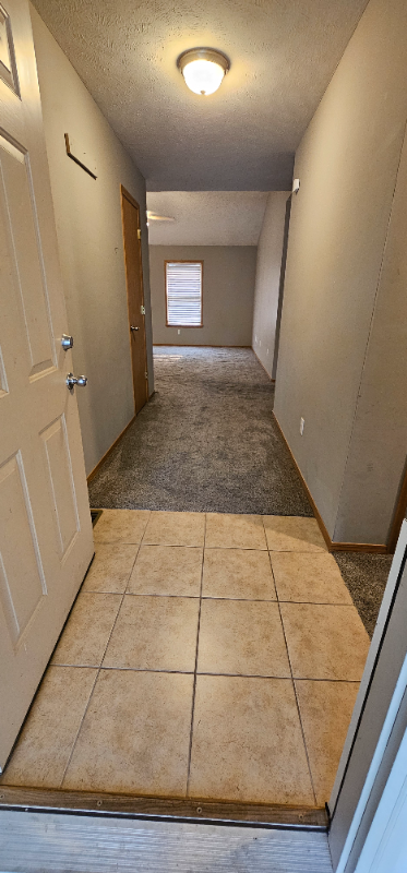 531 S Elgin Ave - Photo 3 of 19