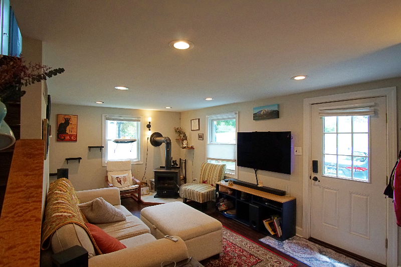 74 Mildred Ln - Photo 3 of 20