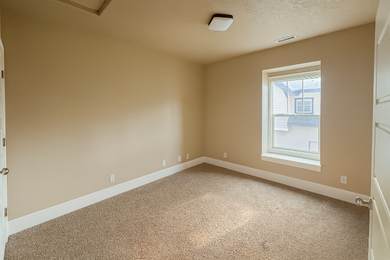 2205 College Ave #102 - Photo 7 of 13