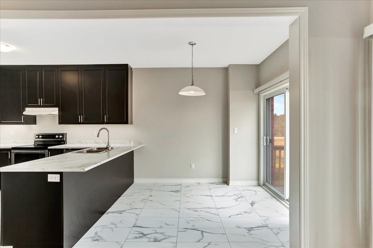 210 Prescott Drive - Photo 2 of 10