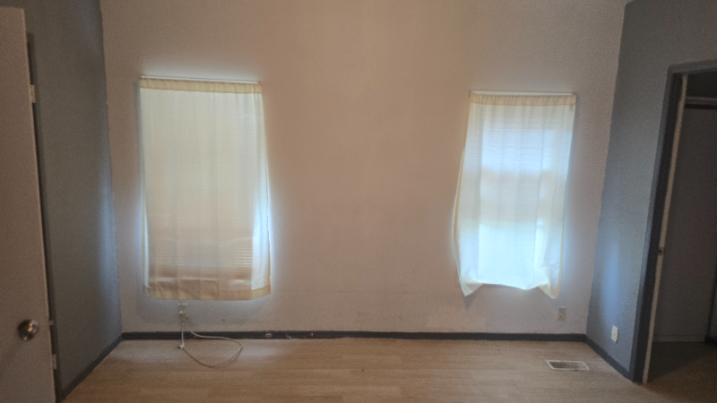 1430 Highland Dr - Photo 3 of 14