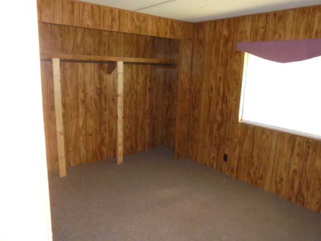 1524 Junior Drive - Photo 5 of 5