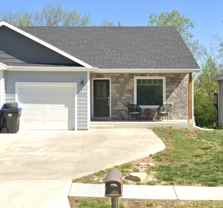 3410 Se Taurus Ave - Photo 1 of 1