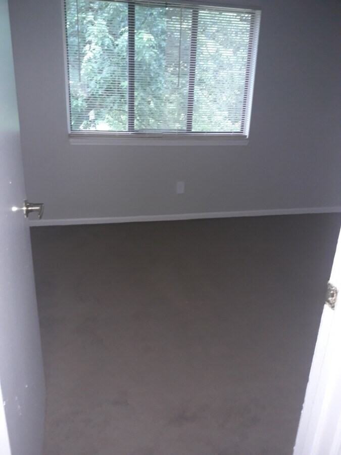 Lincoln Village Apartments - Photo 4 of 5