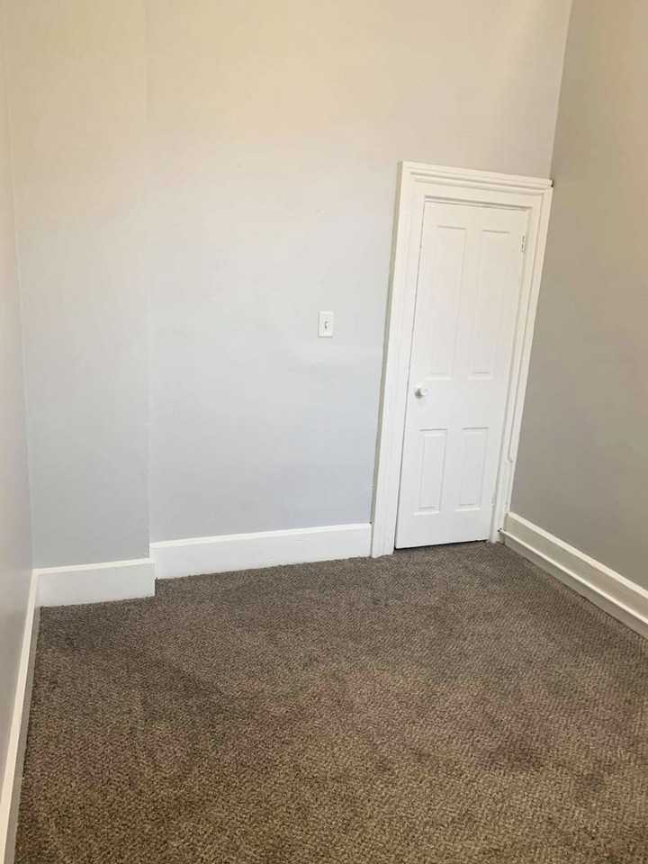 635-639 Oregon Street - Photo 5 of 10