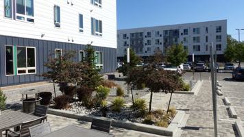 featured image of 420 W Cedar Ave