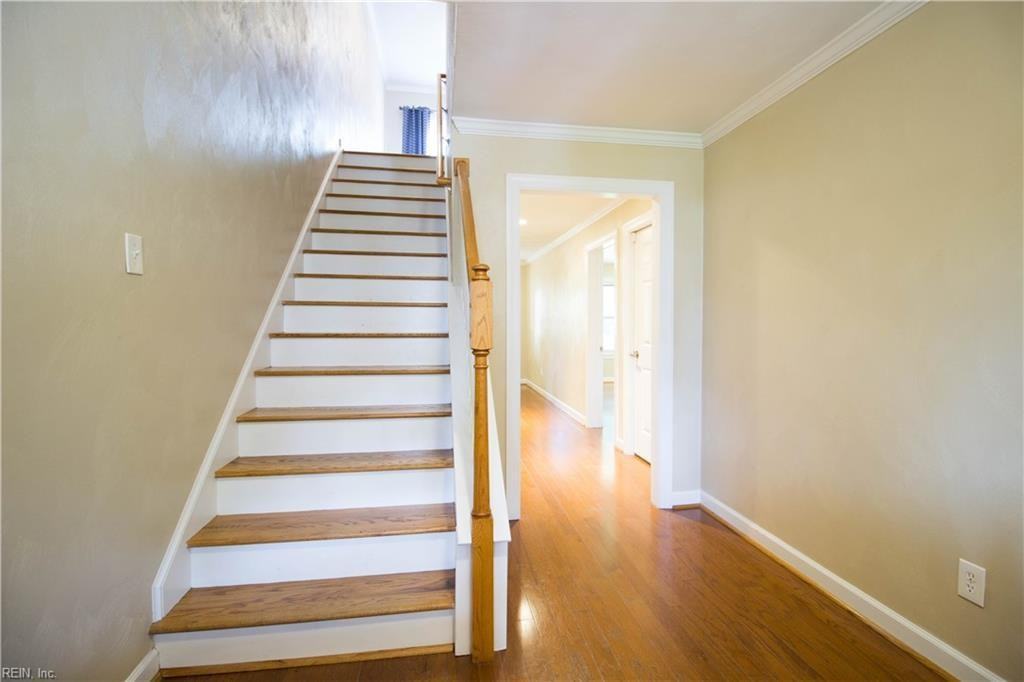 3110 Pretty Lake Ave #NA - Photo 2 of 15