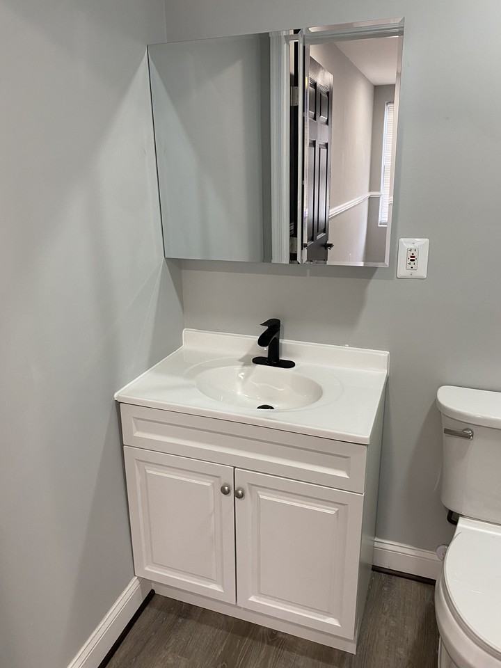 210 North Mount Street - Photo 7 of 13