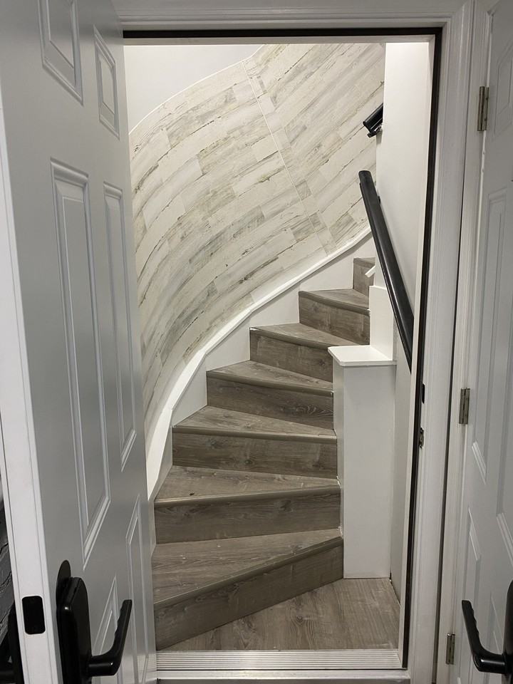 210 North Mount Street - Photo 7 of 13