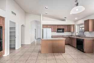 16423 W Monroe St - Photo 1 of 1