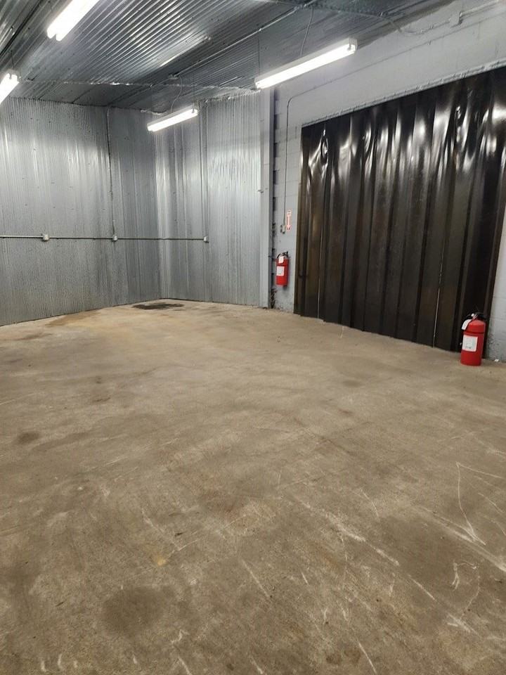 135 Dixieland Dr - Photo 7 of 16