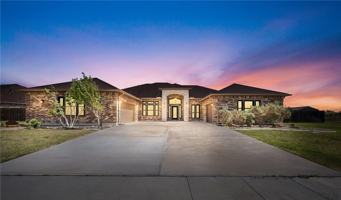 featured image of 2002 Arash Dr