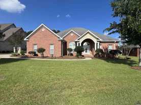 140 Wessex Dr - Photo 1 of 1