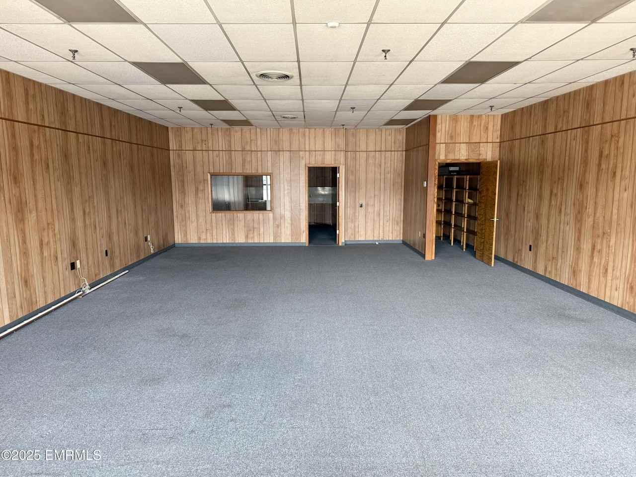 730 Front Street Ext - Photo 2 of 5