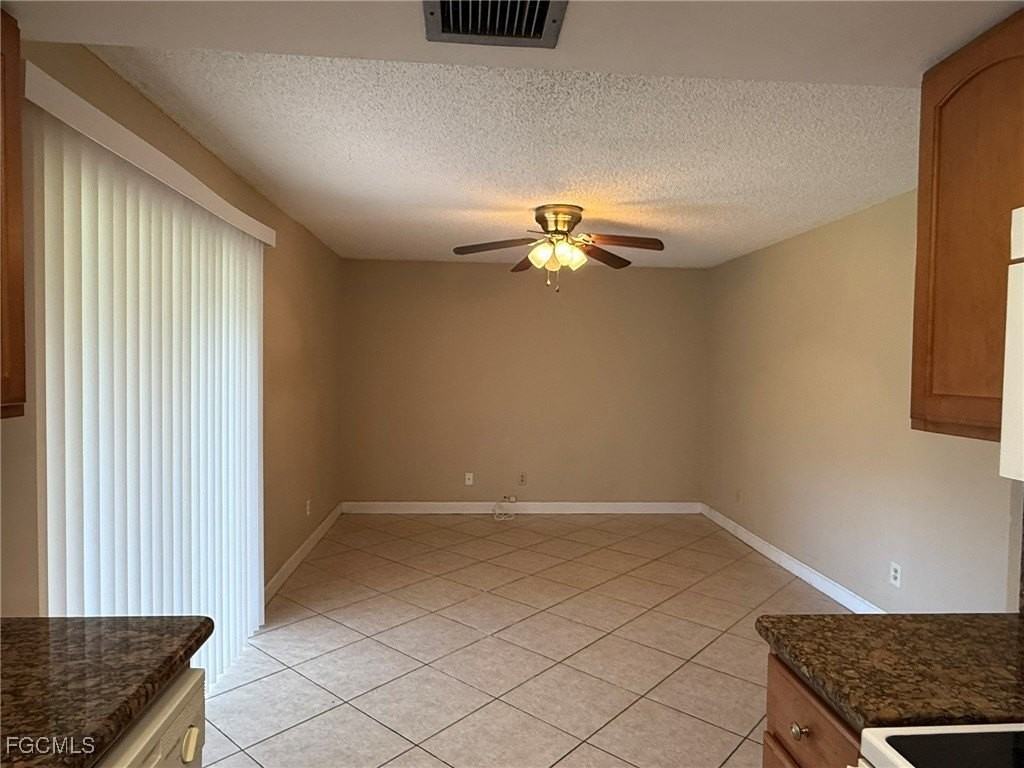 4344 Sw 7th Ave - Photo 6 of 18