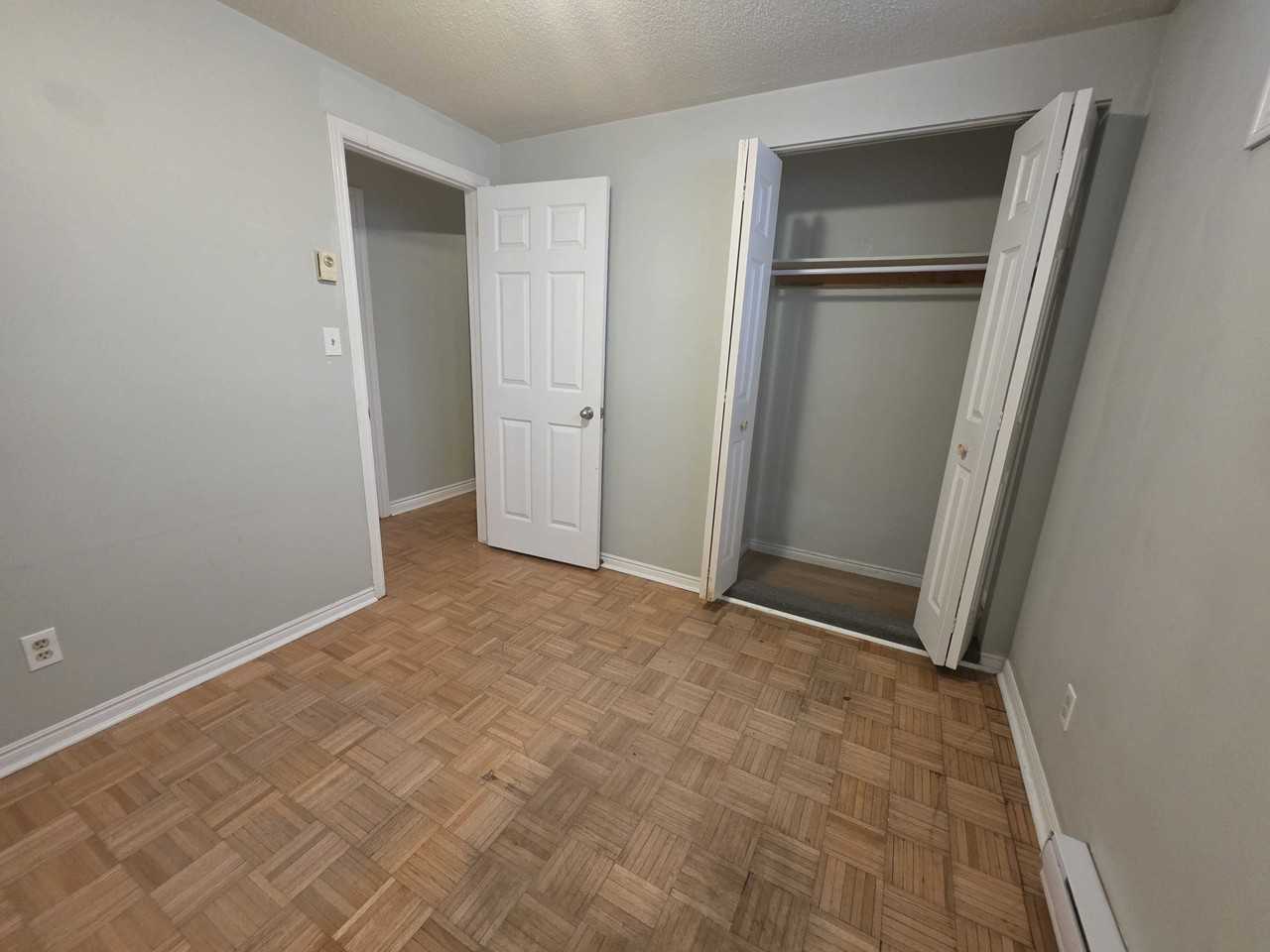 334 University Ave #1 - Photo 5 of 8