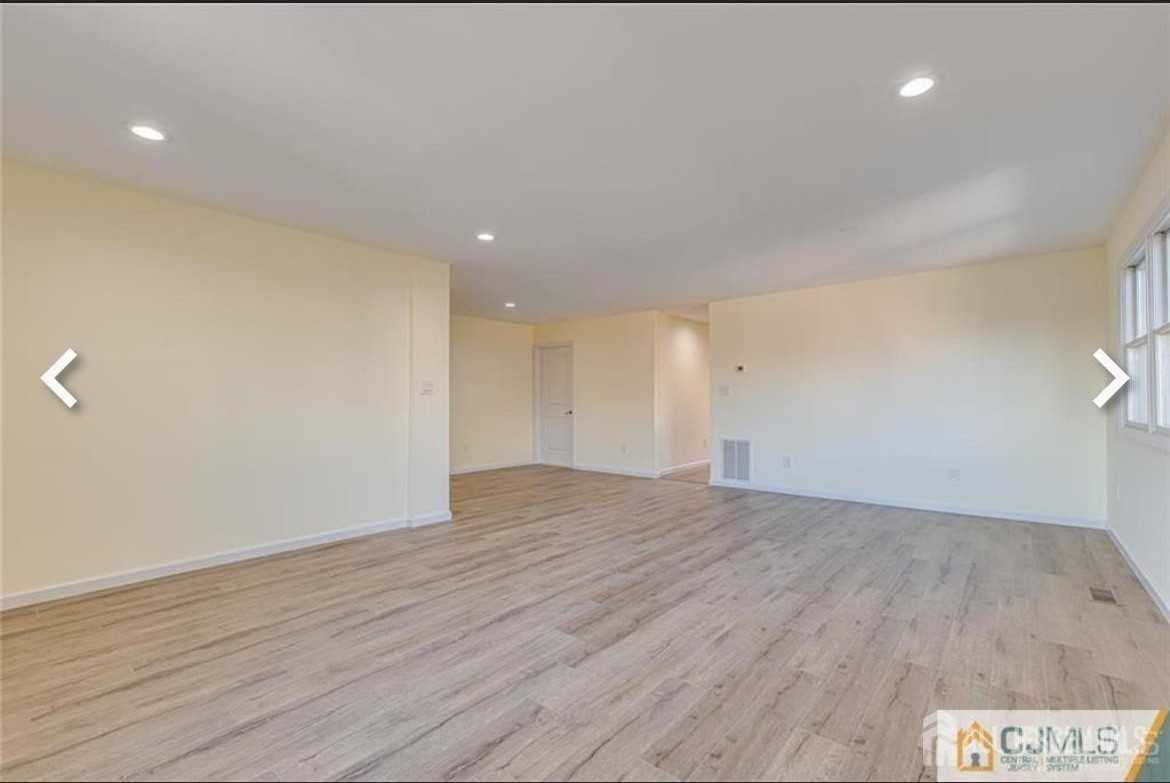 19 Henry St - Photo 3 of 22