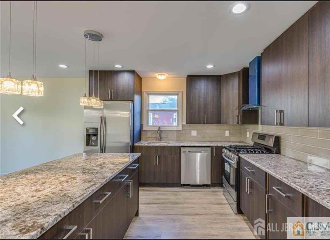 19 Henry St - Photo 5 of 22