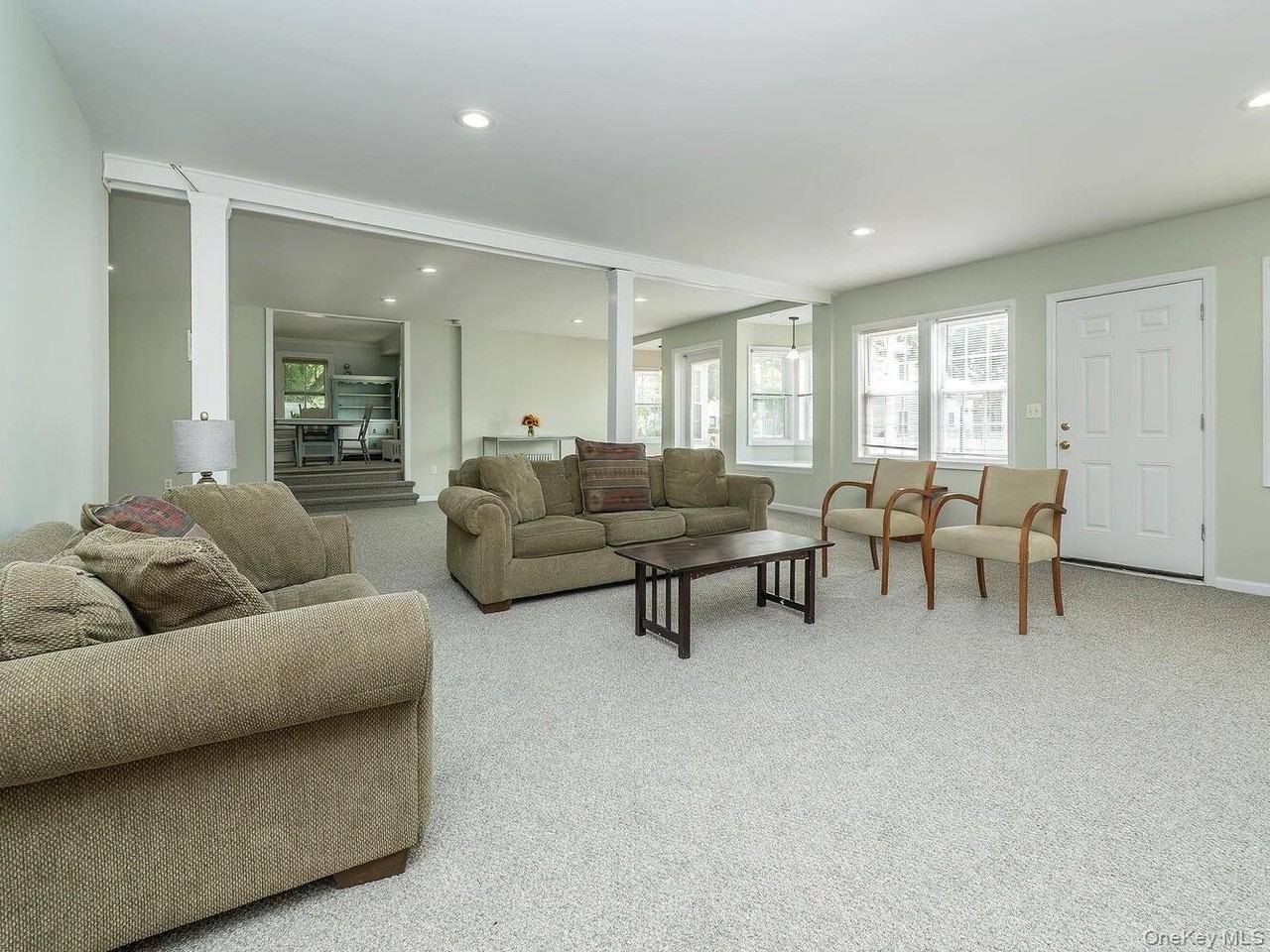 60 Grove St - Photo 2 of 41