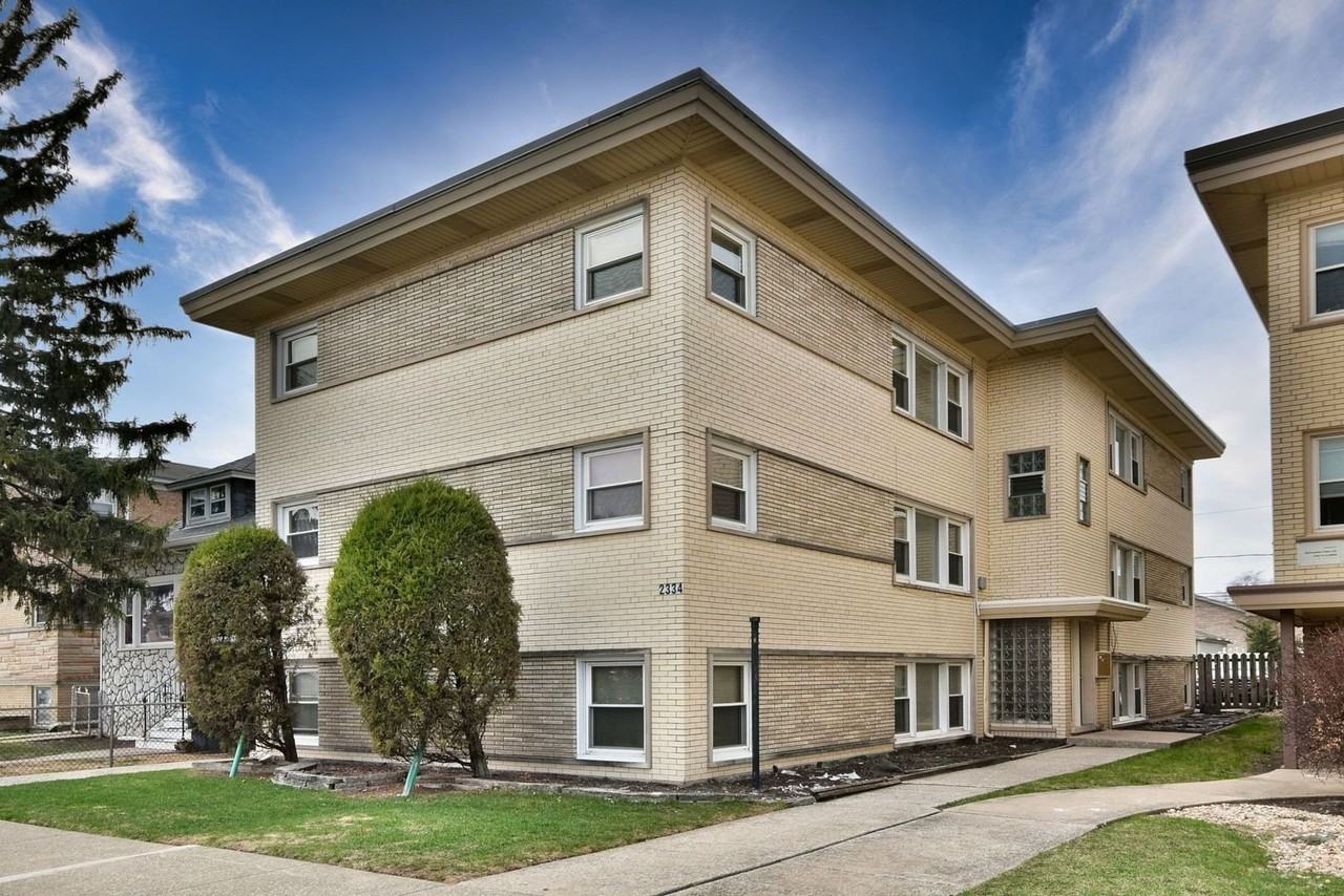 2334 N 72nd Ct #2W - Photo 2 of 26