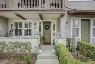 820 The Promenade #B - Photo 1 of 1