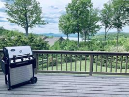 featured image of 61 Woodbury Dr #43