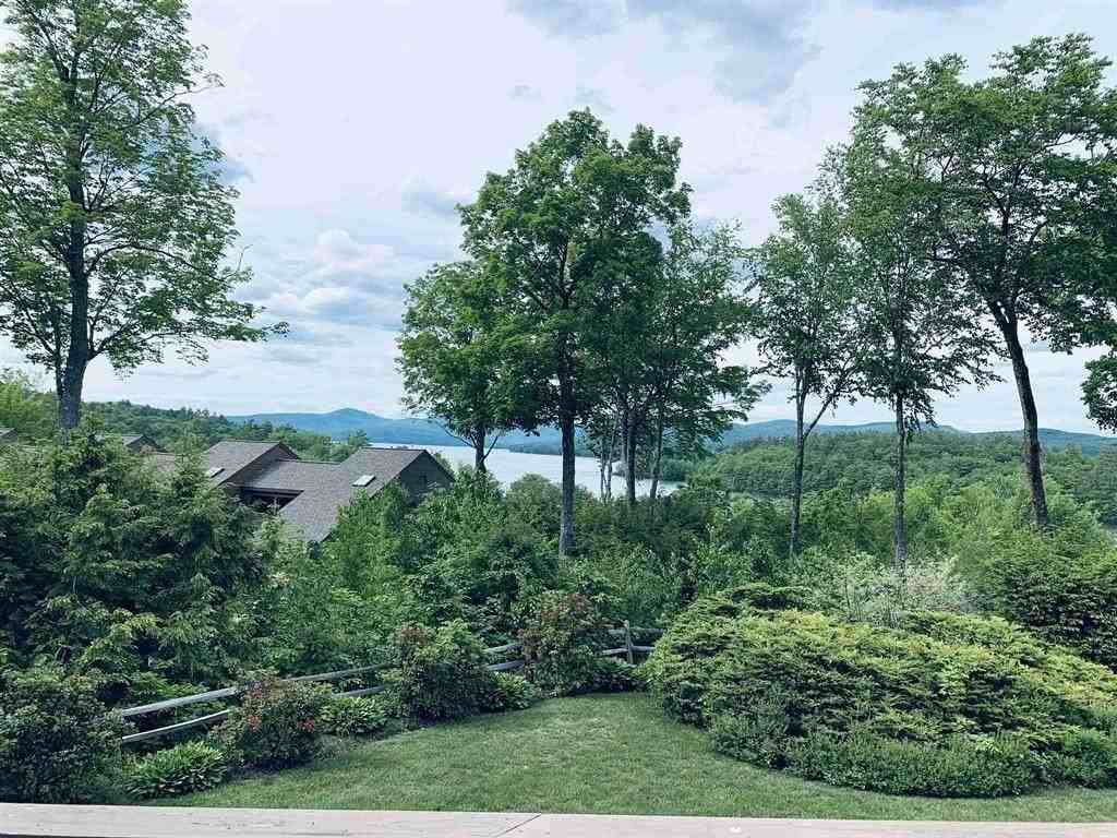 61 Woodbury Dr #43 - Photo 3 of 24