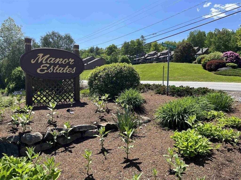 61 Woodbury Dr #43 - Photo 7 of 24