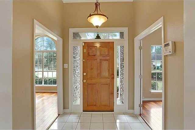 218 Longfellow Ln - Photo 3 of 14